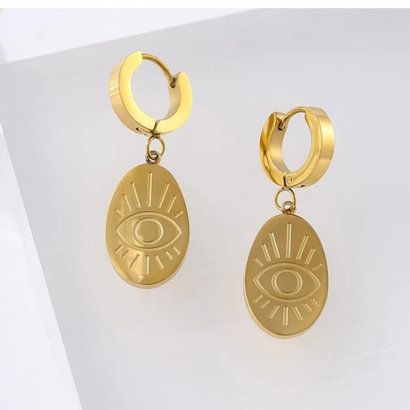 NEW 18K Gold Plated Eye Oval Pendant Oval Round Huggie Hoop Earrings - Picture 5 of 6